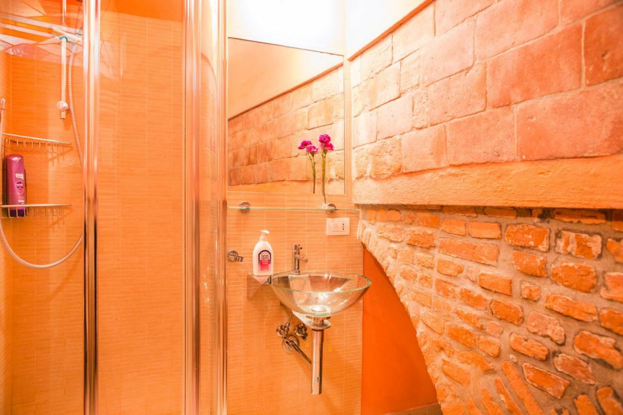 Art Apartment Vicolo Del Panico Флоренция Экстерьер фото